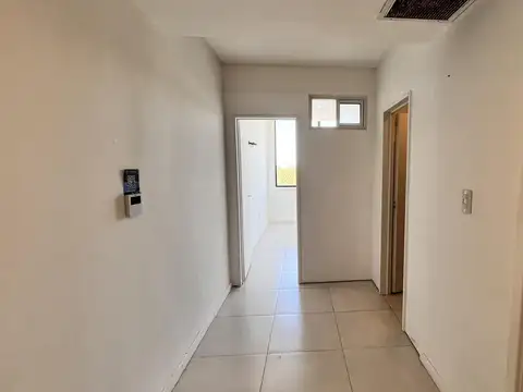Departamento en Alquiler con 1 cochera