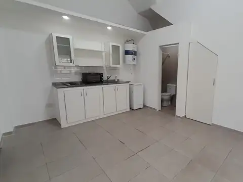Depto Tipo Casa Monoambiente con 1 baño