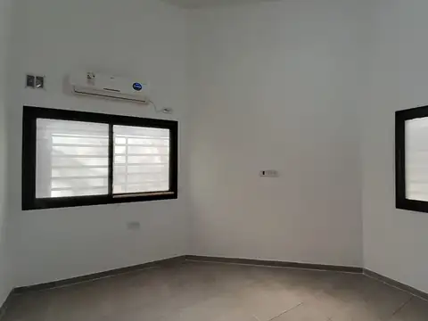 Depto Tipo Casa en Alquiler de 1 dormitorio