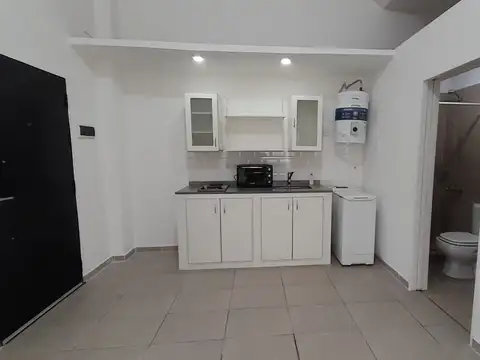 Depto Tipo Casa en Alquiler de Monoambiente