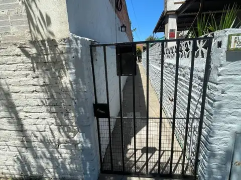 Depto Tipo Casa en Alquiler de 3 dormitorios