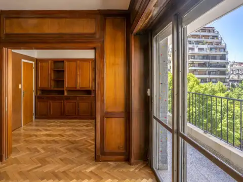 Departamento 7 ambientes con 2 baños