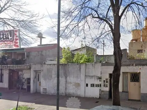 Casa Chalet  en Venta en Nueva Pompeya, Capital Federal, Buenos Aires