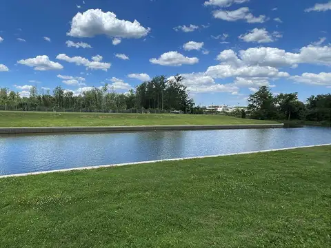 El Yacht Nordelta 400