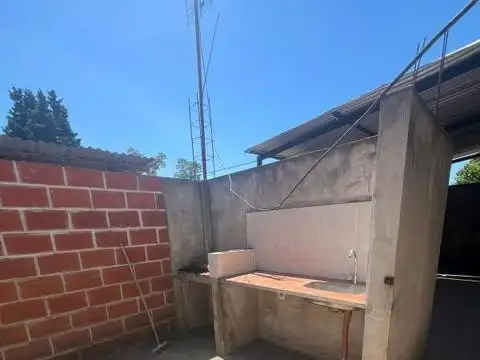 Departamento 5 ambientes con 3 baños