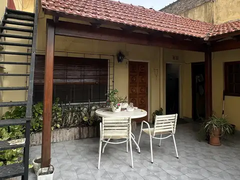 PH TIPO CASA EN PLANTA BAJA – 3 DORMITORIOS – GARAGE – TERRAZA
