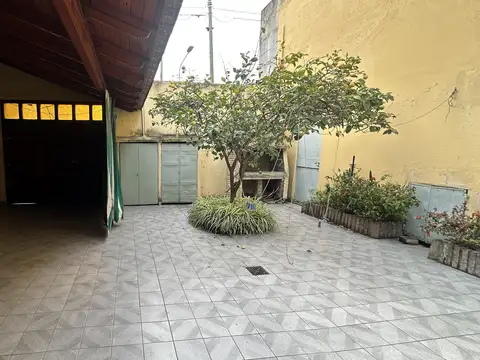 Depto Tipo Casa 4 ambientes con 1 baño