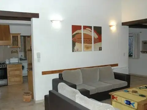 Casa en Carilo, excelente ubicaciòn y lindisimo entorno de bosque