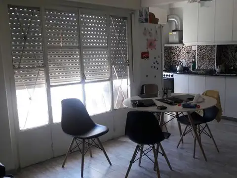 hipolito yrigoyen al 11600