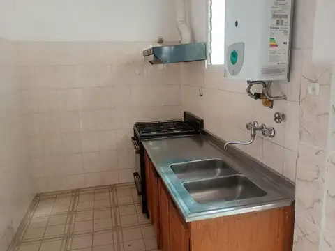 Departamento 3 ambientes con 1 baño