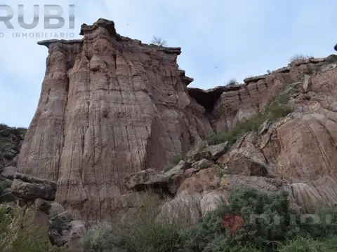 LOTES EN VENTA CUEVA DEL LEON - FERNANDEZ ORO