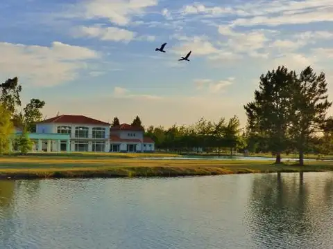 Terreno en venta - 1360mts2 - Club Miralagos II