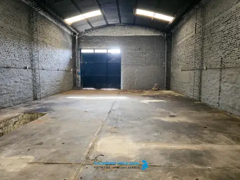 Galpon en Alquiler 18  mts Fondo