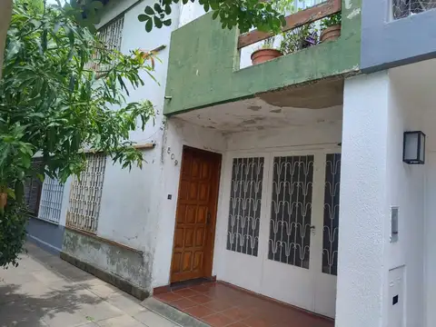 VENTA, CASA DUPLEX COCHERA 89 M2 HAEDO APTO CREDIT