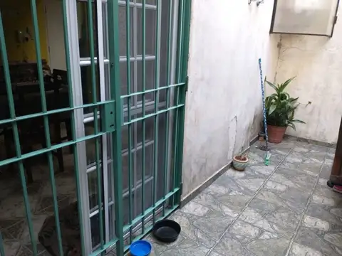 Depto Tipo Casa en Venta 37 años