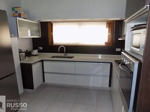 Pedro Sáenz De Cavia 3600