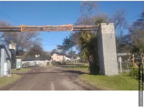 Lote en barrio Colina Alegre