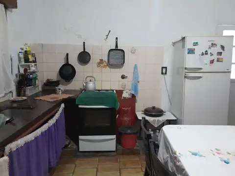 VENTA CASA 3 AMBIENTES COCHERA-PATIO G LAFERRERE