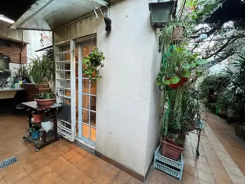 venta Casa,Lote 303m2 4 Amb,3dormitorio, Patio,villa urquiza