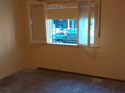 Depto Tipo Casa en Alquiler de 2 dormitorios