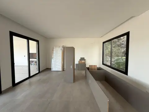 Casa 3 ambientes con 3 baños