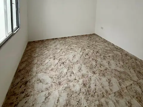 Depto Tipo Casa 3 ambientes con 1 baño