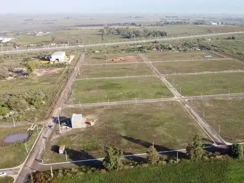 VENTA - LOTE EN SAN LORENZO - BARRIO VILLA ROBLES