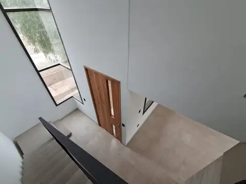 DUPLEX EN VENTA A ESTRENAR EN BARRIO ALTA MENDOZA