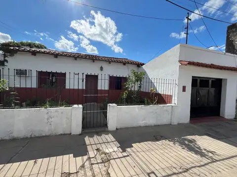CASA EN VENTA 5 AMBIENTES EN GOYA, CORRIENTES