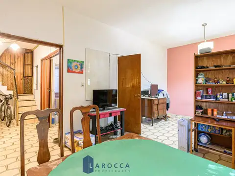 Depto Tipo Casa en Venta en Colegiales, USD 350.000