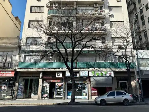 ALQUILER DOS AMBIENTES FLORESTA