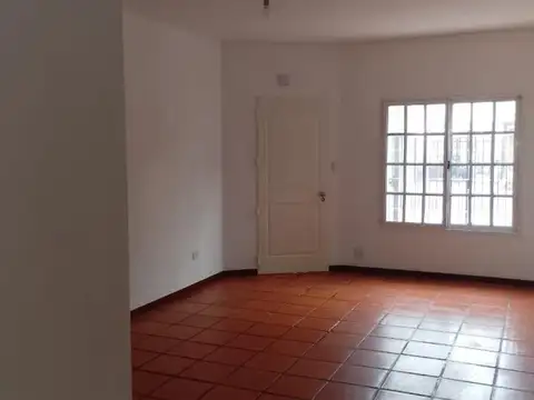 Casa en Alquiler de 3 dormitorios