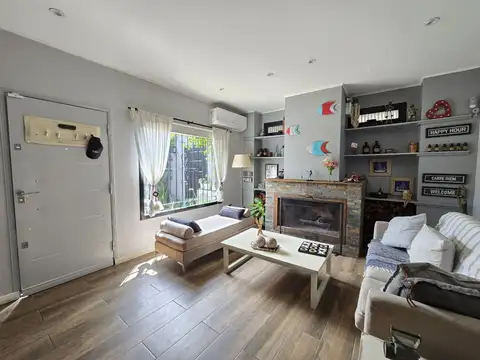 Depto Tipo Casa en Venta de 2 dormitorios