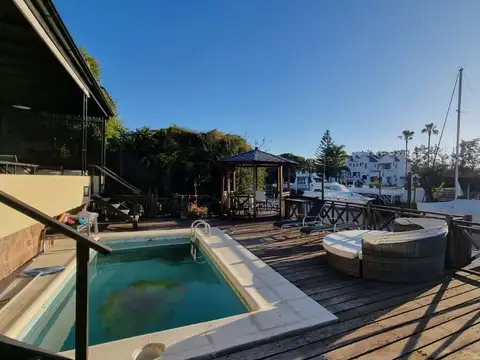 VENTA CASA MARINA DEL SOL CATEGORIA AL RIO AMARRA