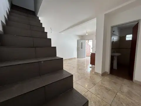 Venta en Block de 5 departamentos  Lomas de Zamora