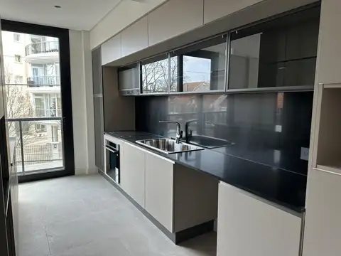 Departamento 4 ambientes con 3 baños