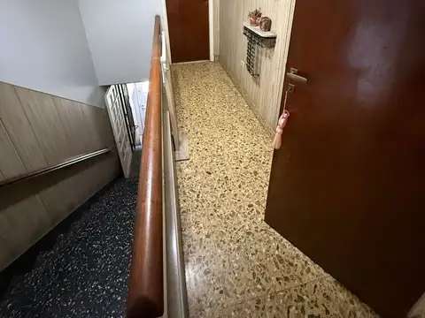 Casa con local y cochera, ideal hogar e inversion