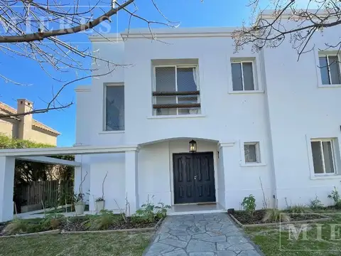 Casa en Alquiler Temporal de 3 dormitorios