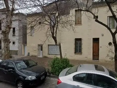 VENTA CASA CON HISTORIA-POTENCIAL/PUESTA EN VALOR