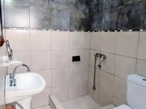 Casa 3 ambientes en venta en Morón