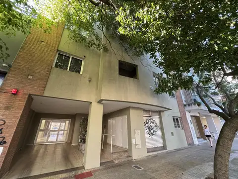 Calle 40 entre 6 y 7  al 500