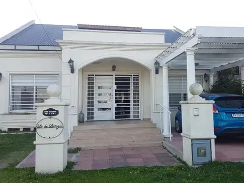 Quinta en Alquiler Temporal con 2 cocheras