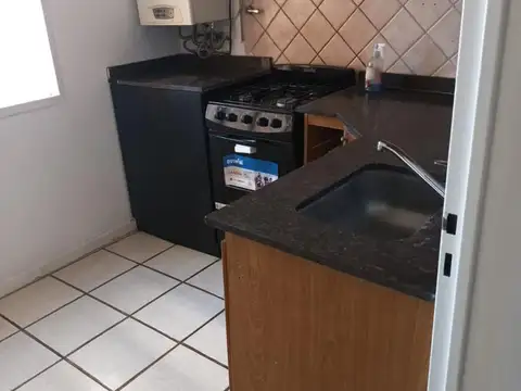 Departamento 3 ambientes con 1 baño