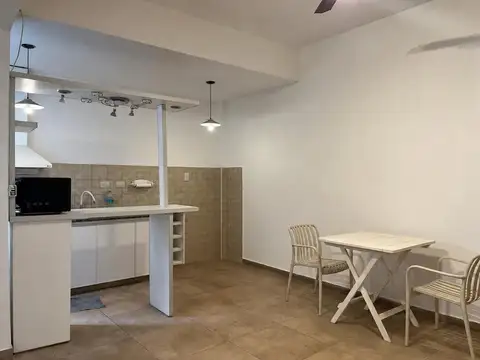 Estomba 3800, Piso 4