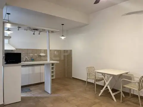 Estomba 3800, Piso 1