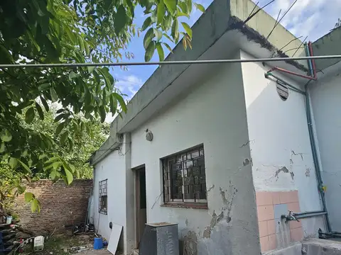 Casa en Alquiler en Asuncion, $ 650.000