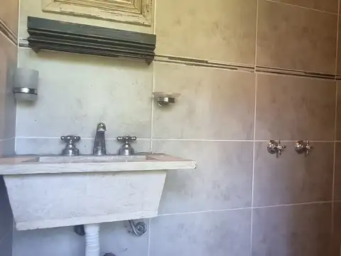 Venta Casa con pileta quincho La reja APTO CREDIT0