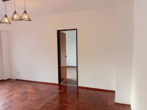 Departamento en Alquiler en Balvanera, $ 500.000
