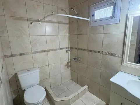 Depto Tipo Casa en Alquiler 15 años