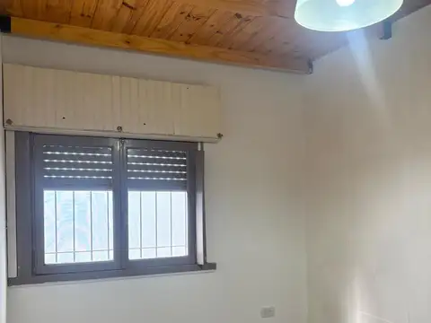 Depto Tipo Casa en Alquiler de 2 dormitorios